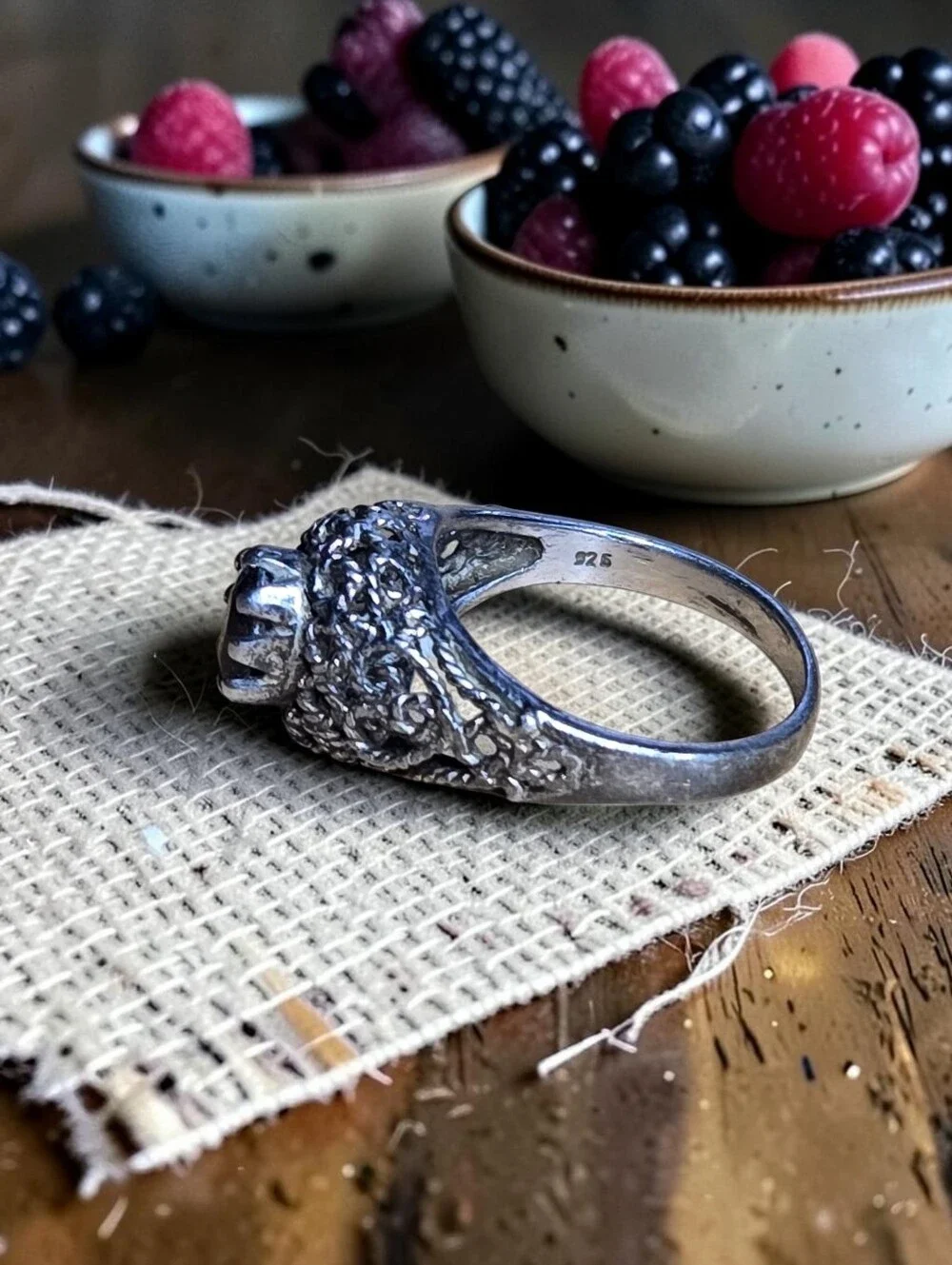 Vintage Sterling Silver Filigree Red Stone Ring Size 5.75